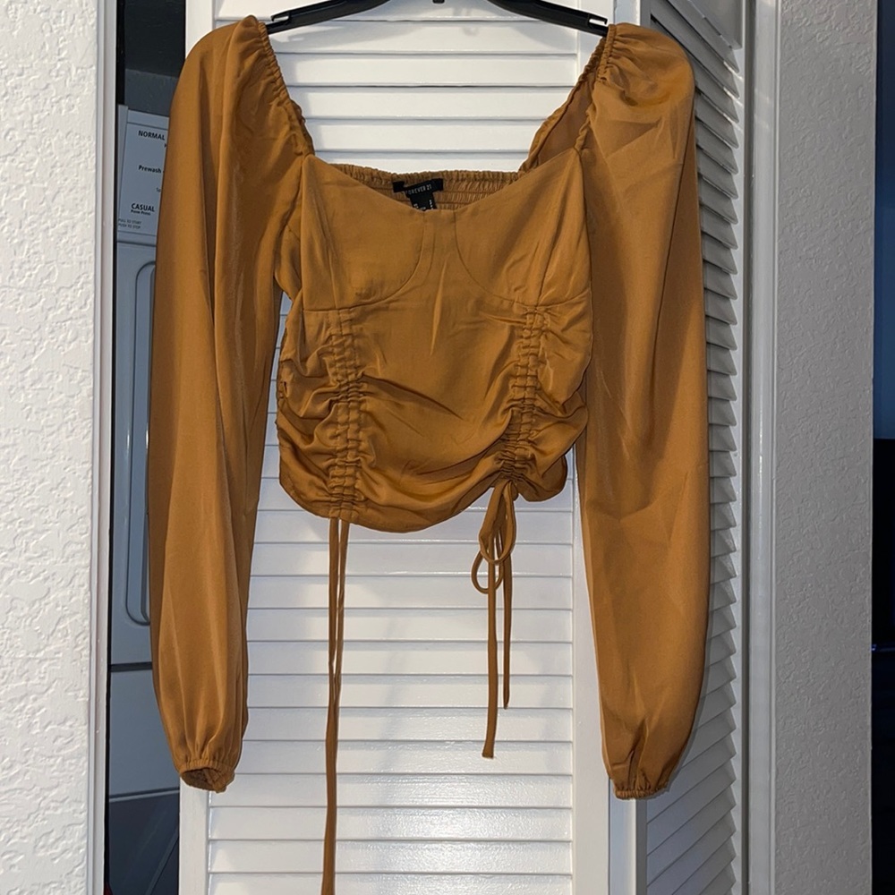 Forever 21 long sleeve crop top